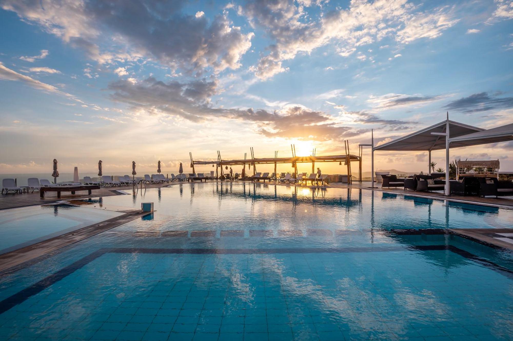 Orizontes Hotel Santorini Pýrgos المظهر الخارجي الصورة
